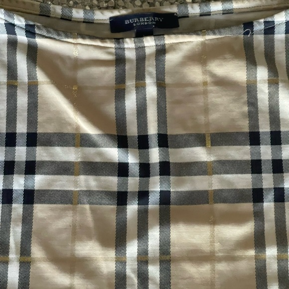 VINTAGE BURBERRY TOP - Picture 3 of 8